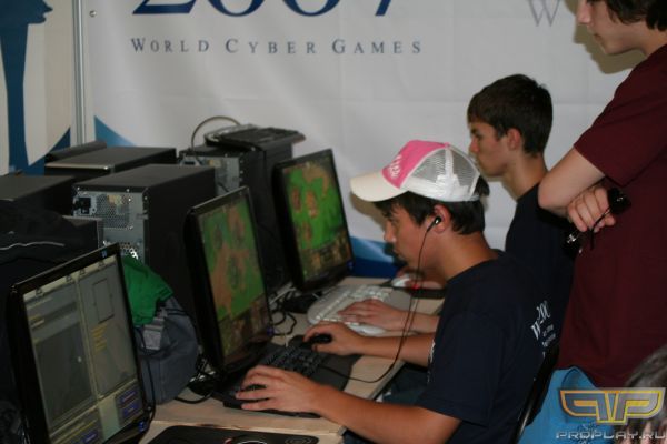 NapS ������ ������������ � WCG Moscow