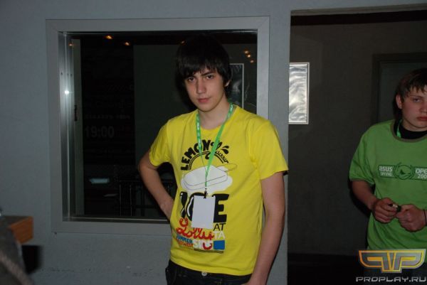 �������-���������