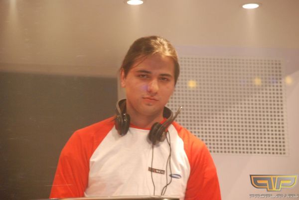 ���� ����� ����