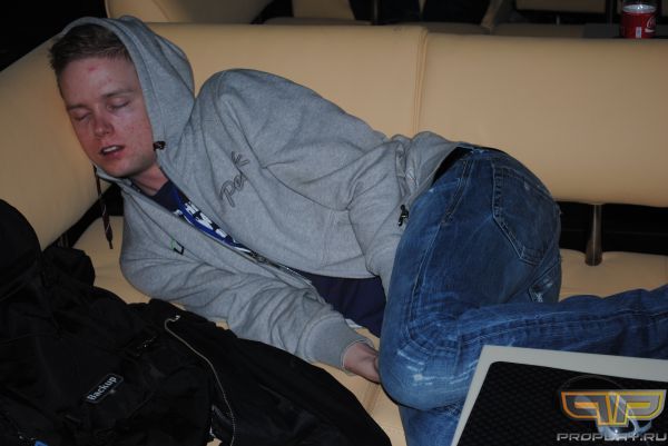 �������� HLTV.ORG ������� �����