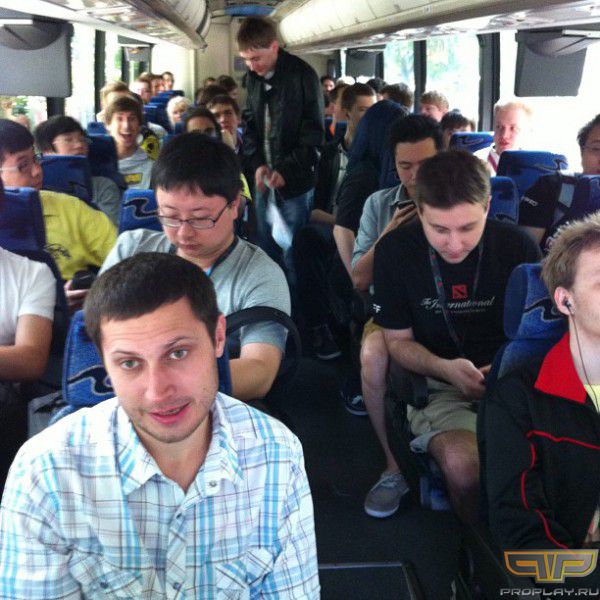 ������� ����� ������� � Banroya Hall (instagram.com/#dota2ti) 