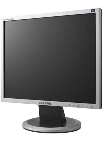 ��� Samsung SyncMaster 940 N