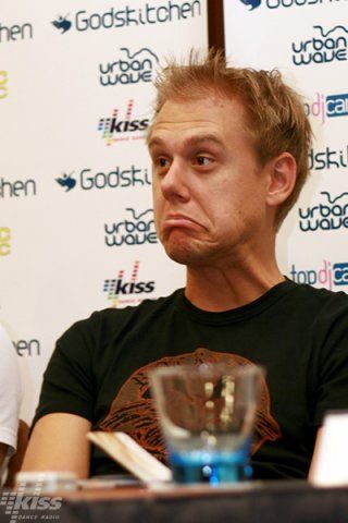 [�� �������]